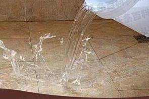 牟平漏水维修 免砸砖防水材料该如何施工